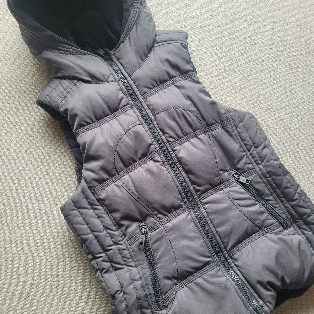 lululemon athletica Gray Puffer Vest